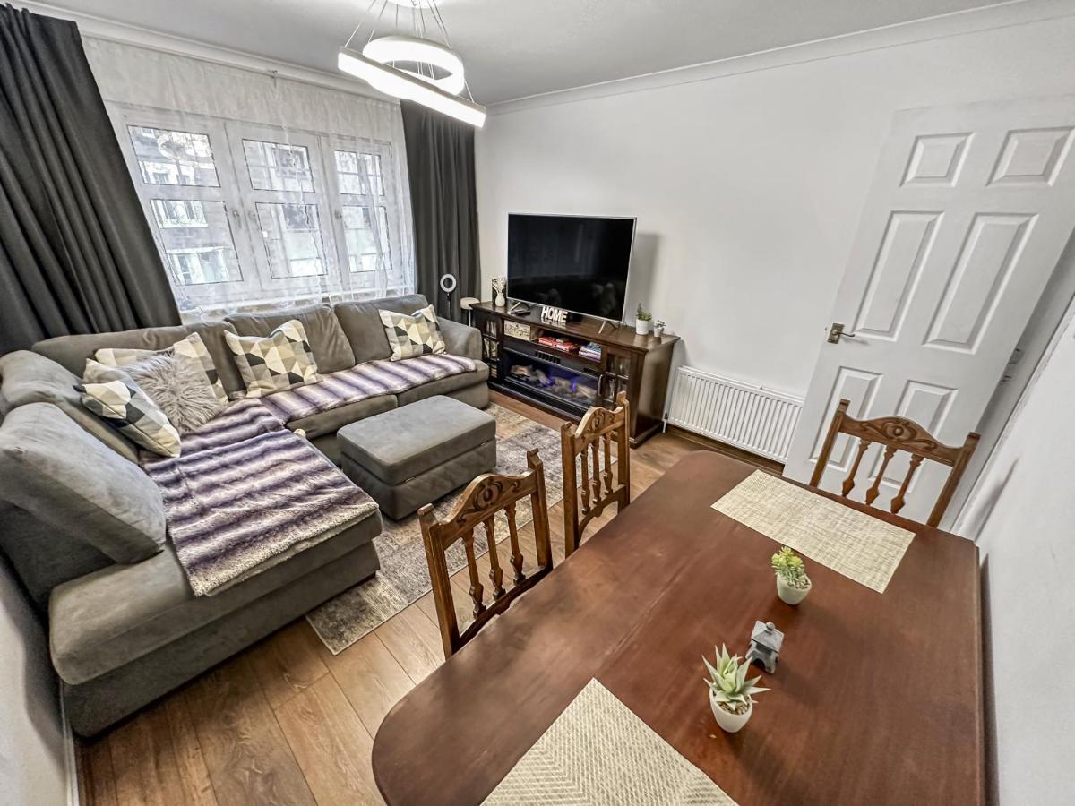 Comfortable 2 Bedroom Flat In The City Centre 爱丁堡 外观 照片