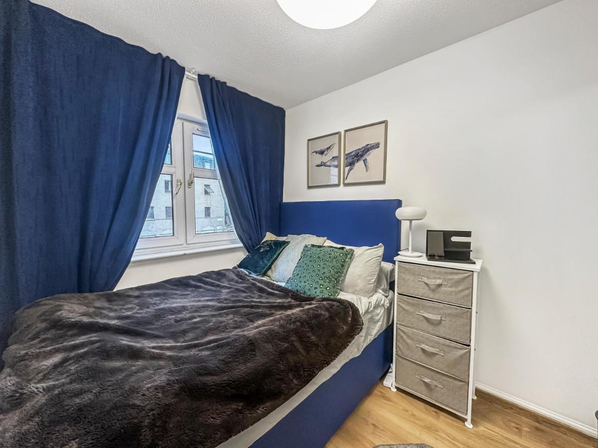 Comfortable 2 Bedroom Flat In The City Centre 爱丁堡 外观 照片