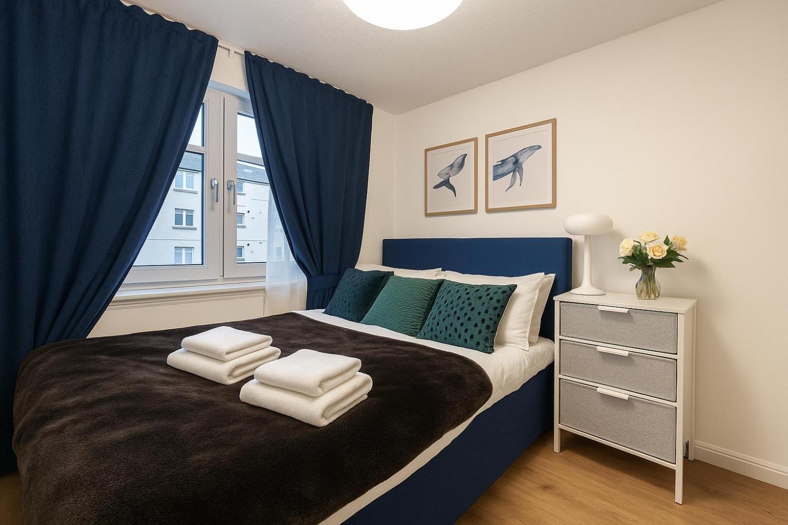 Comfortable 2 Bedroom Flat In The City Centre 爱丁堡 外观 照片